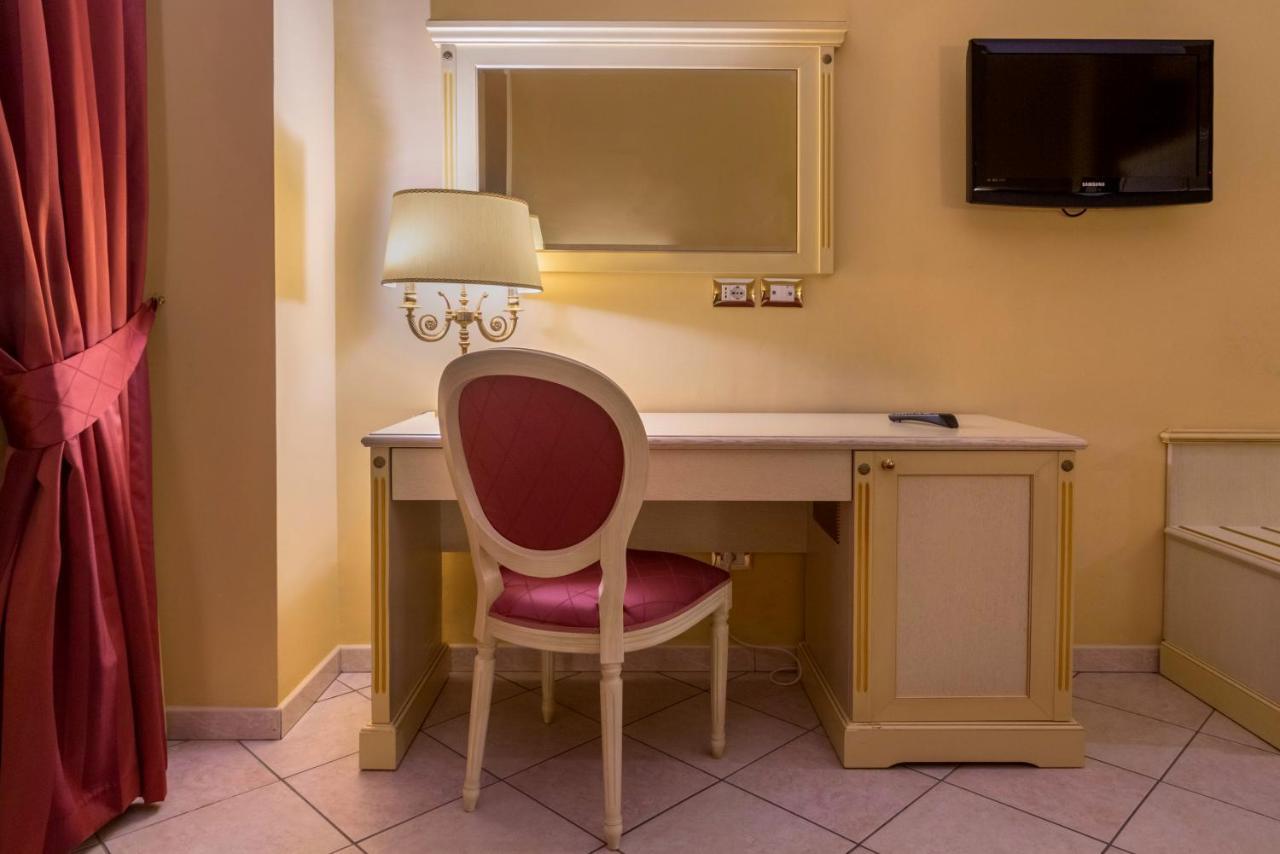 Hotel San Michele Мілаццо Екстер'єр фото