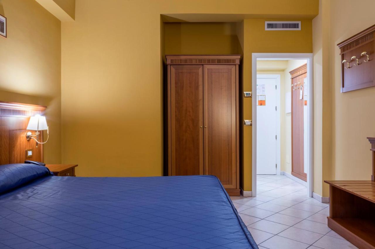 Hotel San Michele Мілаццо Екстер'єр фото