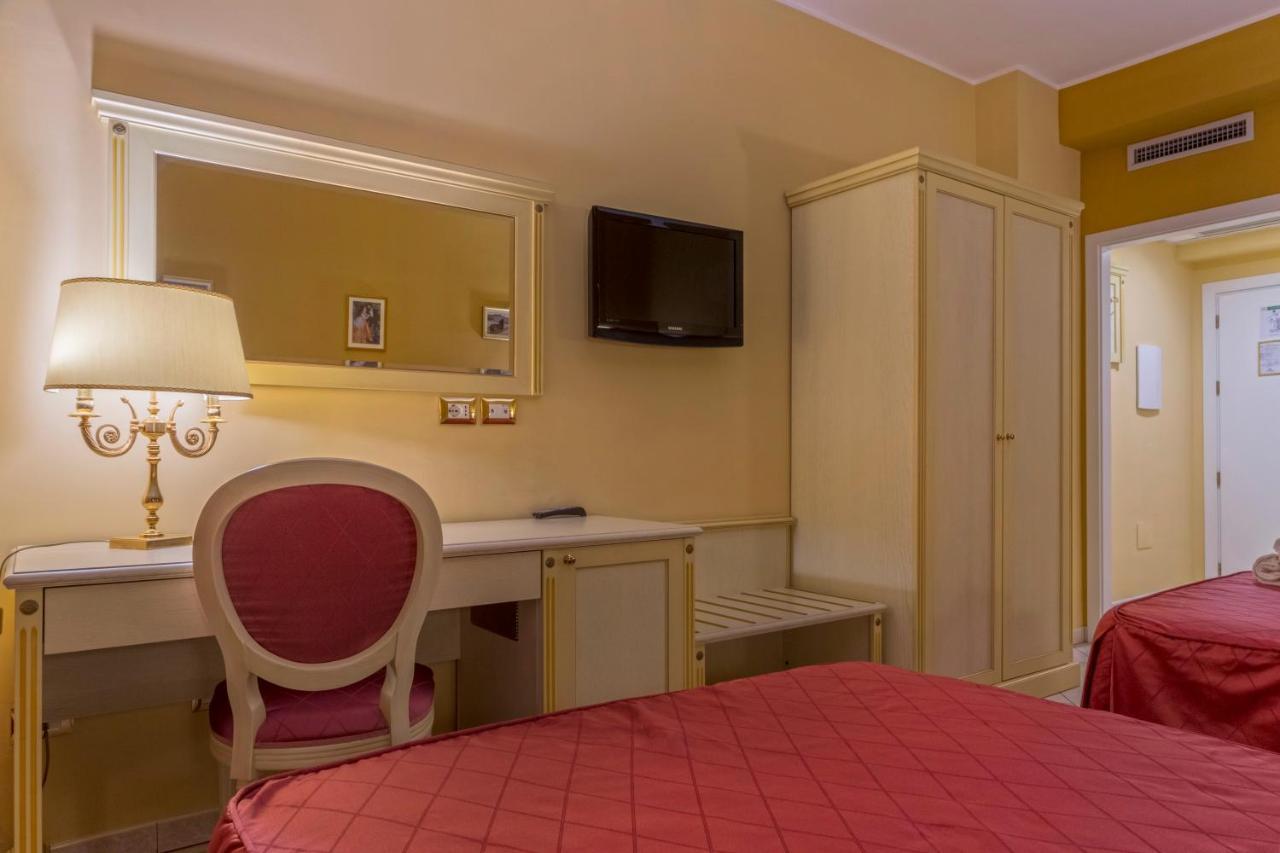 Hotel San Michele Мілаццо Екстер'єр фото